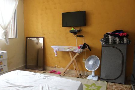 Casa à venda com 160m², 6 quartos e 2 vagasCasa 2 - Quarto