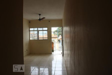 Sala de casa à venda com 6 quartos, 160m² em Vila União (zona Leste), São Paulo