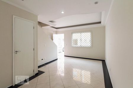 Casa de condomínio para alugar com 120m², 3 quartos e 2 vagasSala 