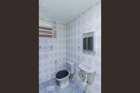 Banheiro de casa para alugar com 1 quarto, 50m² em Jardim Gopoúva, Guarulhos