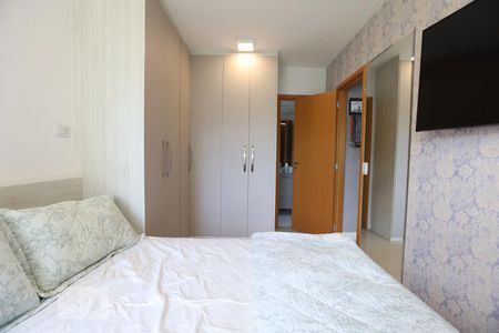 Suíte de apartamento à venda com 2 quartos, 65m² em Rio Comprido, Rio de Janeiro