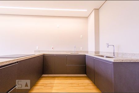 Cozinha de kitnet/studio para alugar com 1 quarto, 45m² em Barro Preto, Belo Horizonte