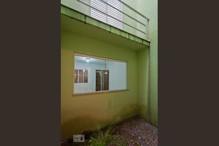 Casa à venda com 170m², 3 quartos e 2 vagas Casa à venda com 170m², 3 quartos e 2 vagasVista Sala 2