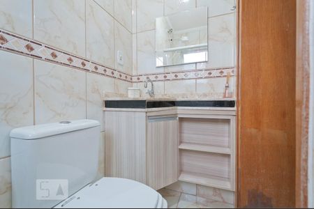 Casa à venda com 170m², 3 quartos e 2 vagas Casa à venda com 170m², 3 quartos e 2 vagasBanheiro Suíte 1