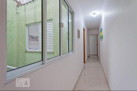 Casa à venda com 170m², 3 quartos e 2 vagas Casa à venda com 170m², 3 quartos e 2 vagasCorredor