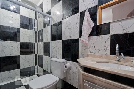 Casa à venda com 170m², 3 quartos e 2 vagas Casa à venda com 170m², 3 quartos e 2 vagasBanheiro Suíte 2