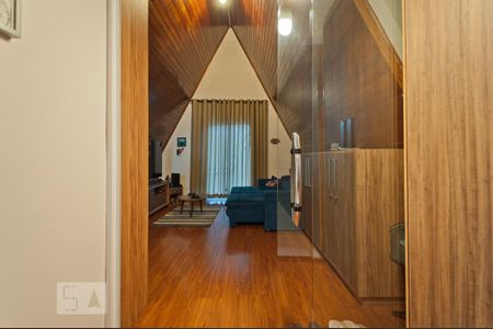 Casa à venda com 170m², 3 quartos e 2 vagas Casa à venda com 170m², 3 quartos e 2 vagasSala de TV 2