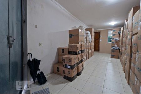 Casa à venda com 170m², 3 quartos e 2 vagas Casa à venda com 170m², 3 quartos e 2 vagasGaragem
