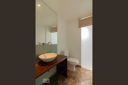 Lavabo de apartamento à venda com 2 quartos, 140m² em Vila Olímpia, São Paulo