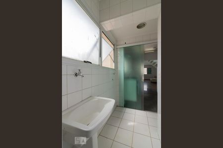 Apartamento à venda com 140m², 2 quartos e 2 vagasÁrea de Serviço