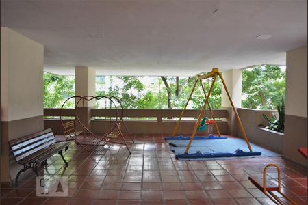 Apartamento para alugar com 98m², 2 quartos e 1 vagaÁrea Comum - Playground