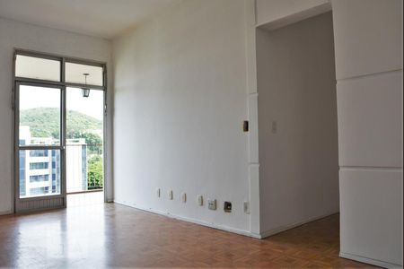 Sala de apartamento para alugar com 2 quartos, 98m² em Pechincha, Rio de Janeiro