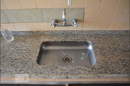 Apartamento para alugar com 98m², 2 quartos e 1 vagaCozinha - Torneira