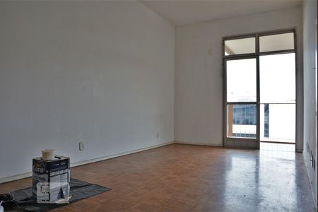 Sala de apartamento para alugar com 2 quartos, 98m² em Pechincha, Rio de Janeiro