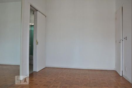 Apartamento para alugar com 98m², 2 quartos e 1 vagaSuíte