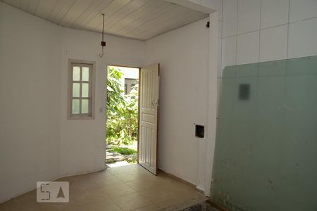 Cozinha de kitnet/studio para alugar com 1 quarto, 25m² em Vargem Pequena, Rio de Janeiro