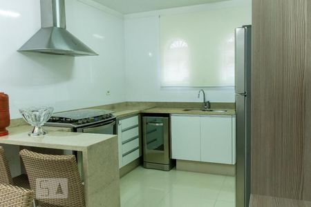 Casa à venda com 400m², 4 quartos e 4 vagasCozinha
