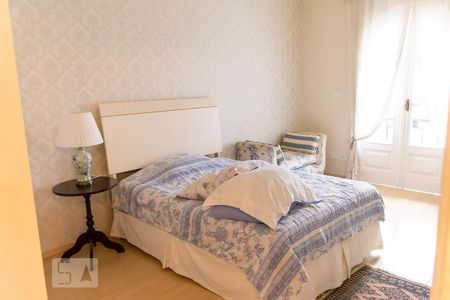 Casa à venda com 400m², 4 quartos e 4 vagasSuíte