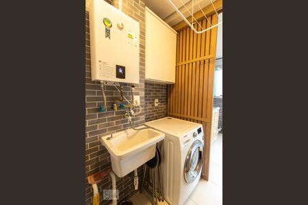 Apartamento para alugar com 79m², 3 quartos e 1 vagaÁrea de Serviço
