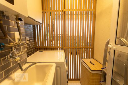 Apartamento para alugar com 79m², 3 quartos e 1 vagaÁrea de Serviço