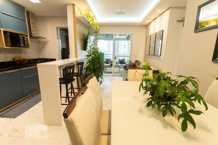Apartamento para alugar com 79m², 3 quartos e 1 vagaSala