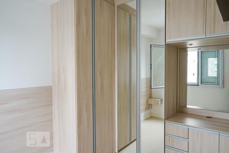 Quarto de apartamento à venda com 1 quarto, 33m² em Barra Funda, São Paulo