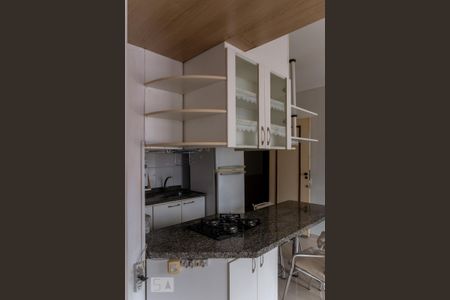 Cozinha de apartamento para alugar com 1 quarto, 37m² em Vila Buarque, São Paulo