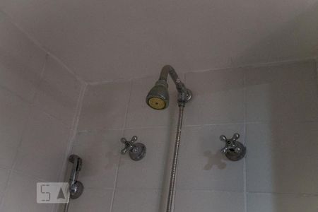 Banheiro de apartamento para alugar com 1 quarto, 37m² em Vila Buarque, São Paulo