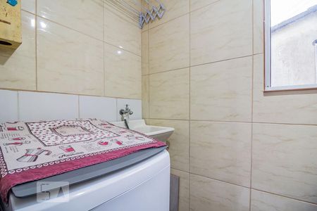 Apartamento à venda com 57m², 2 quartos e 1 vaga Apartamento à venda com 57m², 2 quartos e 1 vagaDetalhe da area de serviço
