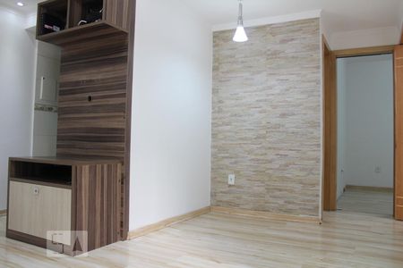 sala de apartamento à venda com 2 quartos, 47m² em Vila Carmosina, São Paulo