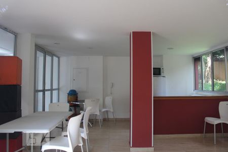 Apartamento à venda com 47m², 2 quartos e 1 vagaÁrea comum - Salão de festas