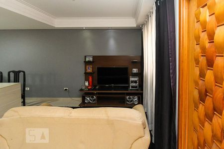 Casa para alugar com 400m², 3 quartos e 3 vagasSala casa 02
