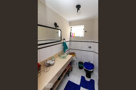 Casa para alugar com 400m², 3 quartos e 3 vagasLavabo