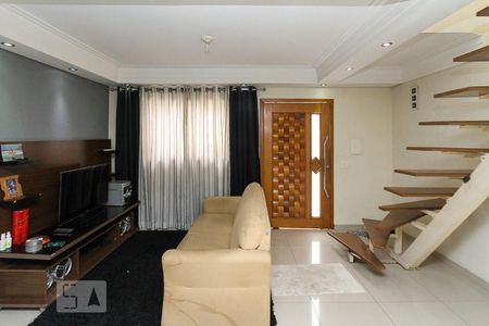 Casa para alugar com 400m², 3 quartos e 3 vagasSala casa 02