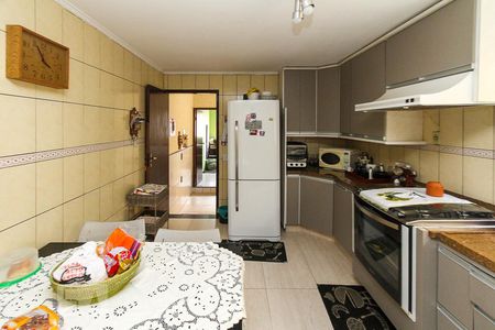 Casa para alugar com 400m², 3 quartos e 3 vagasCozinha