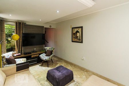 Sala de casa à venda com 3 quartos, 400m² em Sítio da Figueira, São Paulo