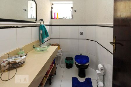 Casa para alugar com 400m², 3 quartos e 3 vagasLavabo