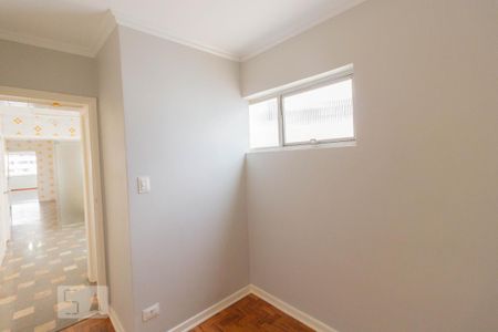 Quarto de Serviço de apartamento para alugar com 3 quartos, 131m² em Cerqueira César, São Paulo