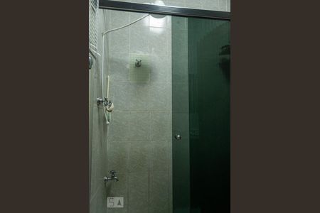 Casa à venda com 115m², 2 quartos e 1 vaga Casa à venda com 115m², 2 quartos e 1 vagaBanheiro