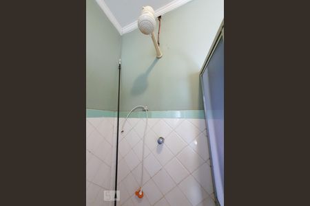 Casa à venda com 300m², 4 quartos e 3 vagasBanheiro 2