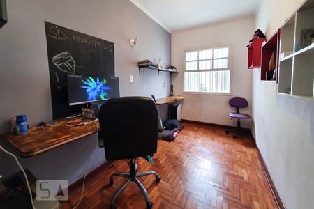 Casa à venda com 300m², 4 quartos e 3 vagasQuarto 4