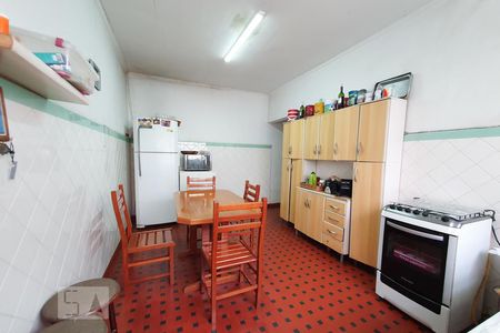 Casa à venda com 300m², 4 quartos e 3 vagasCozinha