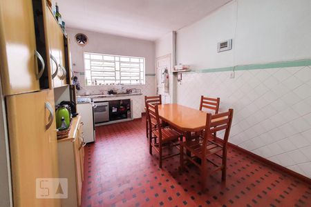 Casa à venda com 300m², 4 quartos e 3 vagasCozinha