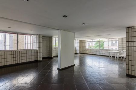 Apartamento para alugar com 95m², 3 quartos e 2 vagas Apartamento para alugar com 95m², 3 quartos e 2 vagasSalão de Festas Edifício