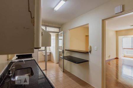 Apartamento para alugar com 95m², 3 quartos e 2 vagas Apartamento para alugar com 95m², 3 quartos e 2 vagasCozinha