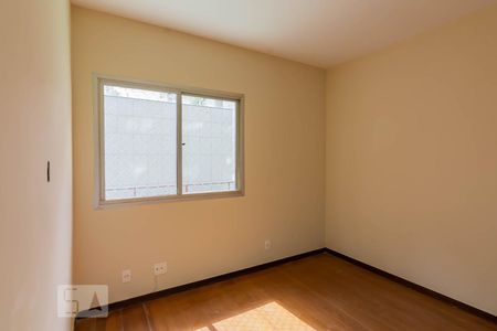 Apartamento para alugar com 95m², 3 quartos e 2 vagas Apartamento para alugar com 95m², 3 quartos e 2 vagasQuarto 2 Suíte