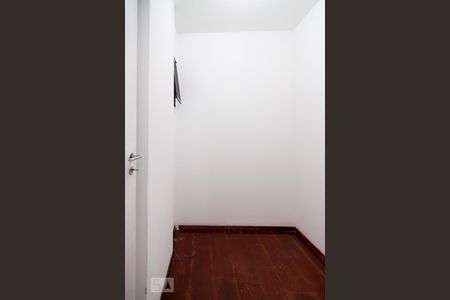 Apartamento para alugar com 100m², 3 quartos e 1 vagaQuarto de Serviço