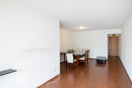 Sala de apartamento para alugar com 3 quartos, 100m² em Chácara Santo Antônio (zona Sul), São Paulo