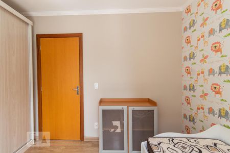 Dormitório de apartamento para alugar com 2 quartos, 68m² em Jardim Itu-sabará, Porto Alegre