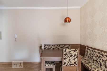 Sala de apartamento para alugar com 2 quartos, 68m² em Jardim Itu-sabará, Porto Alegre